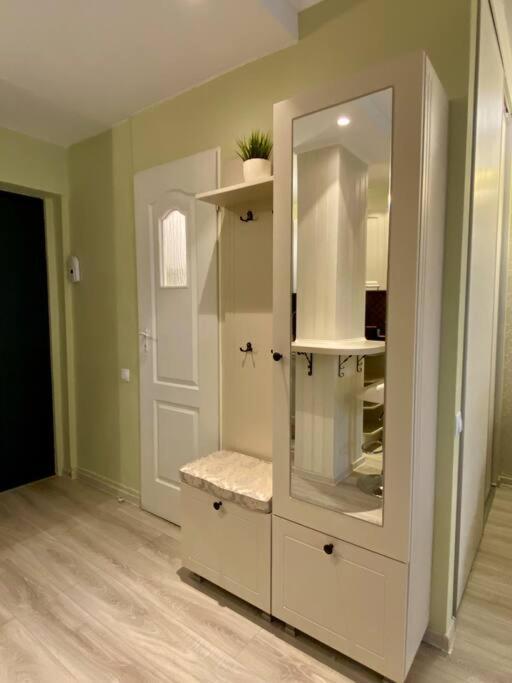 Downtown Studio - Ultra Central With Park View Bukarest Exterior foto